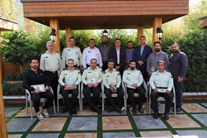 گزارش تصویری تقدیر از خدمات بی‌وقفه کارکنان فراجا در مجتمع بیمارستانی امیراعلم